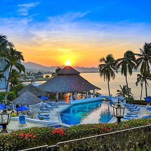 Hermoso condominio en la Bahía Manzanillo